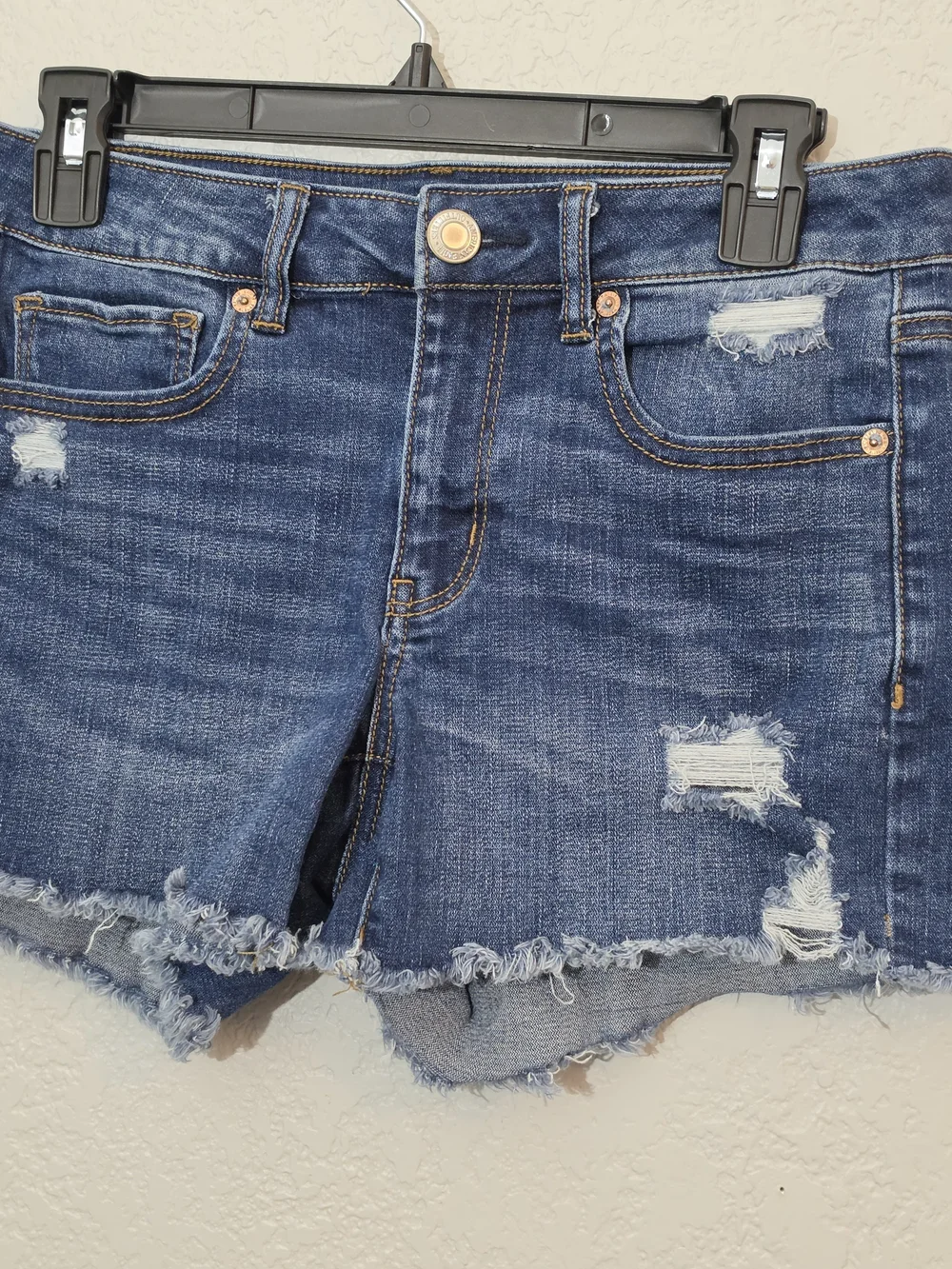 American Eagle Dark Blue Distressed Midi Shorts Mid Rise Denim Cut Off Womens 8 - Picture 2 of 8